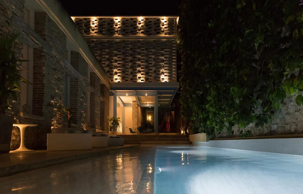 A Tres Pasos De La Havana Villa Cartagena